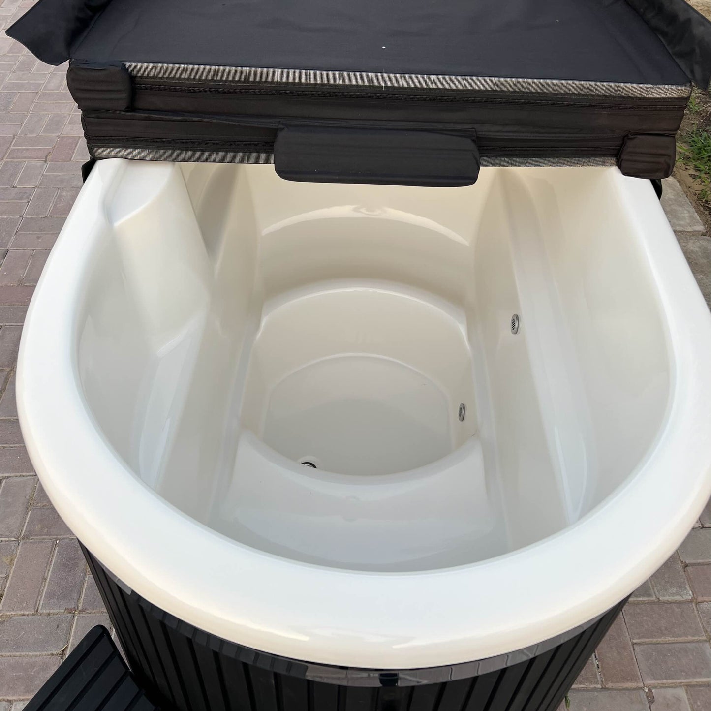 Double Frost Ice Bath White
